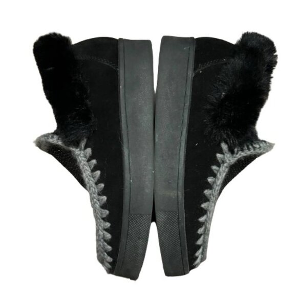 BLONDO Ultra Comfortable and Warm Slip On Waterproof Moccasin Booties - Size 6.5 - Picture 3 of 8